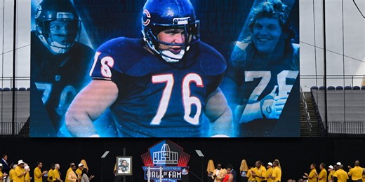 Chicago Bears great Steve ‘Mongo’ McMichael dies at 67 after battle with ALS