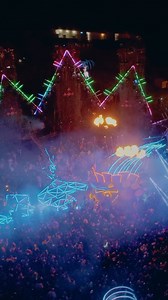 Att CIUDAD DE MÉXICO!! MAXA se presenta con su impresionante art car, acompañado de un escenario diseñado por MAYAN WARRIOR, durante la próxima semana del arte 🦌✨🌈🔥 No te pierdas la oportunidad de unirte a nosotros para vivir esta experiencia inmersiva, mientras iluminamos la noche con un inolvidable espectáculo de luces y un DJ lineup sorpresa. 🚀🌟 ¡El viaje nos espera! ❤️🎶 🎟️ Link de boletos en nuestra bio. Hello Mexico City! 💫 Get ready to dive into an electrifying show as we proudly u