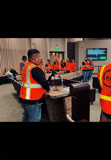 Carpenters showed up to support a 398,514 square feet Warehouse at Fontana City Planning! Creating opportunities for Carpenters to work locally! Thank you for those who showed up and filled their CUPP💪🏻 #CUPP#Local909 #Fontana #Carpenters #jobswagesbenefits