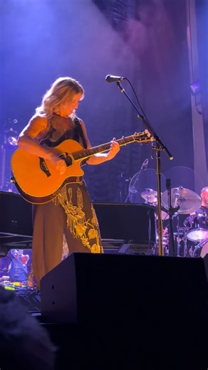 @richard_raffel on Instagram: "Sarah McLachlan is better than ever; her performance in San Francisco was superb."