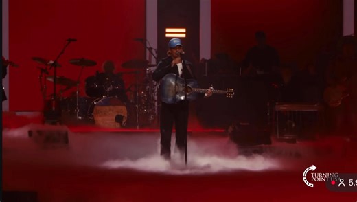 The moment that has the world talking. The added verse by Robert Ritchie, aka Kid Rock. 🙏 | Kevin Steele