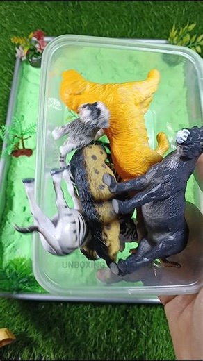 Satisfying ASMR Animal Toys, Safari Animal Figures | Zoo Animal