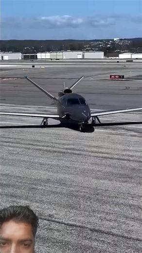 World’s Smallest Private Jet: Cirrus Vision SF50 Explained