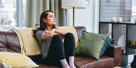 Stop overthinking with these 4 tips from a leading neuroscientist