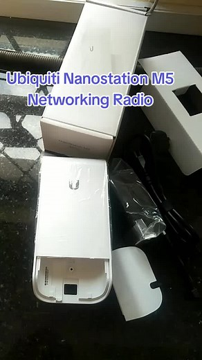 Ubiquity Nanostation M5 Networking Radio