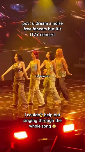 My inner karaoke-addict always ruins my fancam 🥲 And this time it’s triggered so harddd 🔥 . ITZY CONCERT 2024 SEOUL - BORN TO BE . #itzy #있지 #콘서트 #kpopfyp#kpopfypncert #fancamkpop #fancams
