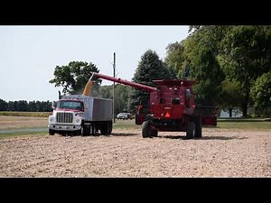 Case IH Axial-Flow 2577 Combine - Soybean Harvesting - Lenawee County - Michigan - Harvest 2020