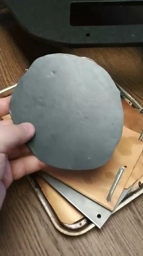 Recycling sprues without acetone