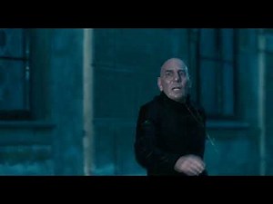 The Omen (2006) - Priest Death Scene