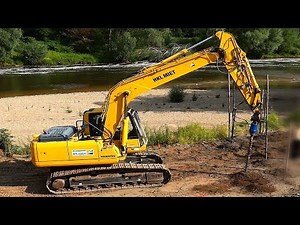 Bohr Bagger im Einsatz - Komatsu digger in Action