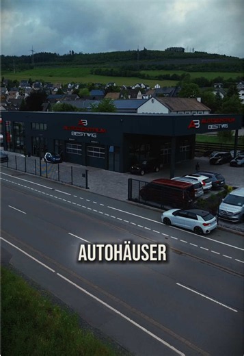 Autozentrum Bestwig: Modernes Familien-Autohaus & 100 Gebrauchtwagen