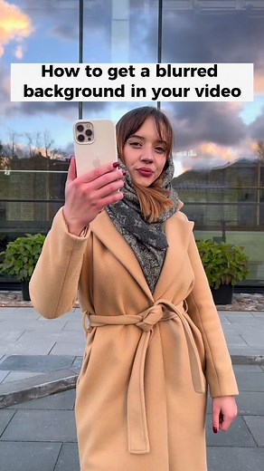 Are you wondering how to get a blurred background in your video?🤔 Keep watching and try out this video editing trick! #backgroundblur #videoediting #capcut #iphonevideo #iphonevideography #iphonephotography | iPhone Photography School