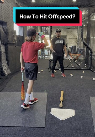 This is the “introduction” to hitting offspeed, getting players comfortable sitting on pitches vs catching it out in front. Perfecting your load/gather/launch position is the foundation to adjusting well to offspeed. Get 1% Better. #baseballogist #baseball #hitting #batting #hittingcoach