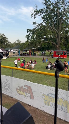 The Lady & The Gents live at the Mayfest Music & Arts Festival Smooth Jazz Night 🚨at May Park | Foxie 103 Jamz