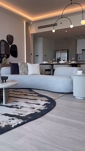 Bej ve siyahın uyumu da güzel duruyor. 🙂 . . . . Video sahibi : @setconcepts | Yeni Tarz Evler