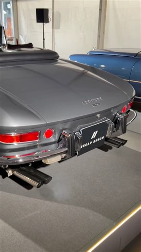 MARIALAURA LURAGHI on Instagram: "Parigi 🇫🇷 – Preview Global ICONS: EUROPE ONLINE @broadarrow_auctions al @rolandgarros. Proprio qui, al Salone dell’Automobile di Parigi nel 1964, Ferrari svelava la 275 GTS: una spider elegante firmata Pininfarina. Cuore V12 Colombo 3.3 L, 260 CV, 3 Weber, cambio 5 marce, telaio tubolare con sospensioni indipendenti e freni a disco. Un’auto che dimostra come la tecnica possa diventare arte. ❤️ @marialaura_luraghi . #classiccars #ferrariclub #Pininfarina #Ferra