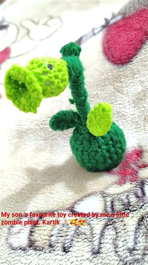 woolen thread used make zombie plant for my baby... #subscribemychannel for more designs