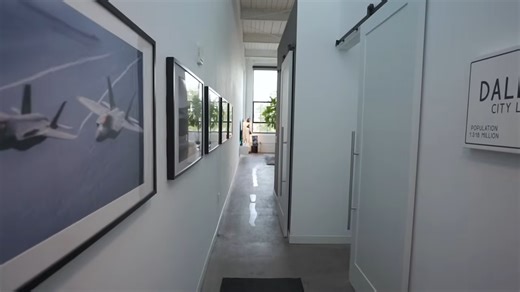 How a pilot built the ultimate modern aviation setup at home