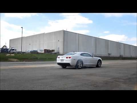 Camaro V6 Quick Burnout + Donut