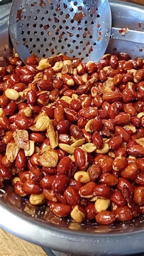 This is how to cook fried peanuts.🇪🇸😋🥜 #pinayinspain #pinay_tiktok