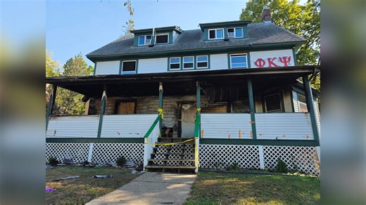 Mankato State University fraternity Phi Kappa Psi house set on fire by suspected arsonist