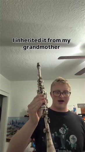 Correction this is in fact not an E flat clarinet