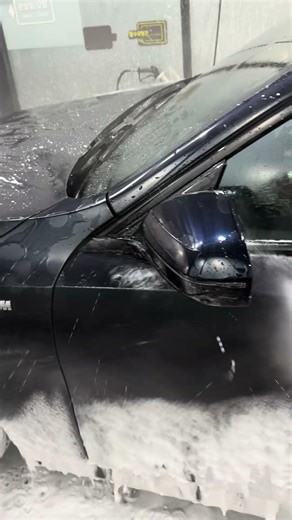 묵은 때 날리는 BMW 스노우폼 샤워 🚿 (ASMR)