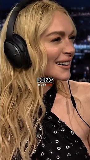 Lindsay Lohan Takes On The Whisper Challenge with Jimmy Fallon 🎧😂 #Shorts #jimmyfallon