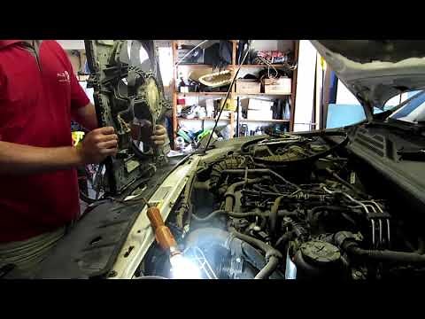 VW Amarok Cambelt and Water pump Replacement