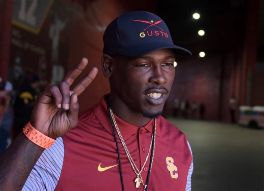USC hosts student-athlete graduation ceremony featuring WR Marqise Lee