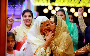 Jassim & Rumaiza Wedding Hilights... Cont us : 9895163355,9895163322 Please click HD for better quality** And for the BEST quality click https://youtu.be/FrURQVsprIM | Lollipop Weddings