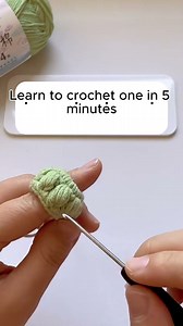 Crochet Ring for Yarn Tension Visit https://www.dailycrochet.com/ for More FREE patterns and tutorials. | DailyCrochet.com