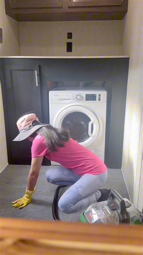 Filipino women contribute to their husbands income #AFAM #couplegoals #filipino #filipina Pinay sa America | Pinay sa America