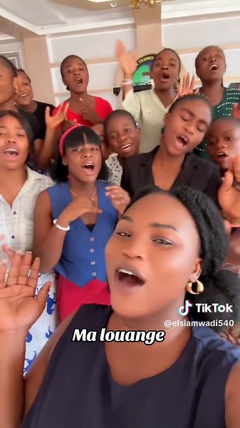 Ma louange paroles - Elsia Mwadi (Voice Effects)