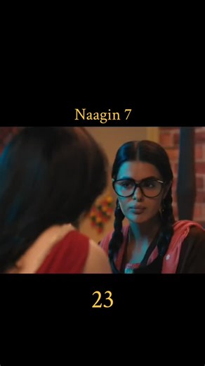 Sukko__Editzz🪷 on Instagram‎: "در سواحل انزونزی، ماهیگیری موجودی را در ساحل کشف کرد که محلی‌ها آن را «ماهی زامبی» نامیدند. جالب اینجاست که این ماهی کاملا فاقد اندام‌های داخلی است، اما همچنان حرکت می‌کند و حتی شنا می‌کند، که سوال واقعی و منطقی را به وجود می‌آورد: چگونه چنین چیزی ممکن است؟ زیست‌شناسان می‌گویند احتمالا درون این ماهی انگل‌هایی وجود دارد که قادرند حرکات آن را حتی پس از مرگ کنترل کنند. اما این پدیده به ندرت در حشرات دیده می‌شود و در ماهی‌ها برای اولین بار است. و اگر این گونه‌ای ناشنا