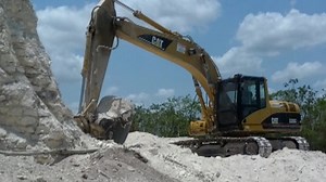 2,300-year-old Mayan pyramid bulldozed