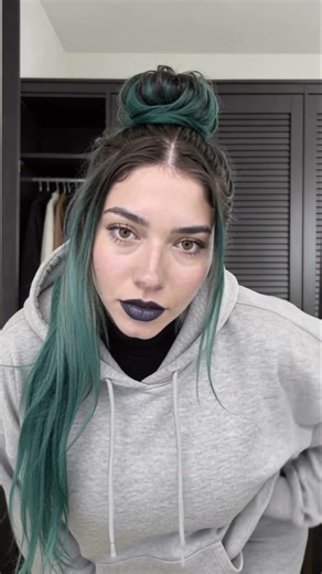 Take a closer look 🖤