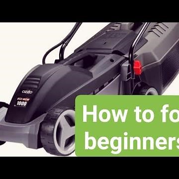 How to use the Ozito electric mower! Beginner friendly video
