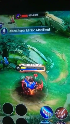 650 stack Aldous 1 item vs 0 stack Aldous full build ficht