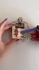 A little bit of December magic captured in a mini book spread 🎄 . Work by @humsjournal . ★ Shop Now ➨paperwrld.com ★ Shop Now ➨ paperwrld.com ★ Shop Now ➨paperwrld.com . ❥ Follow us on Instagram @paperwrldshop ❥ Follow us on Instagram @paperwrldshop ❥ Follow us on Instagram @paperwrldshop . | Paperwrld