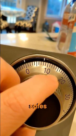 How Does Safe Cracking Robot Unlock Safes in Minutes