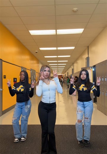 corvette #fyp #cali #bayarea #dance #makeusfamous @m @a @Coryn