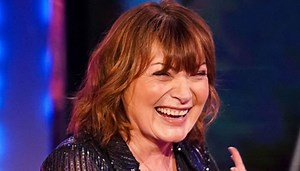 Lorraine Kelly stands strong amid 'ITV' cuts