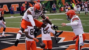 336K views · 3.1K reactions | Baker Mayfield threw his fifth touchdown pass of the game with 11 seconds to play to help the Cleveland Browns improve to 5-2. #CLEvsCIN | NFL Game Recaps | Facebook