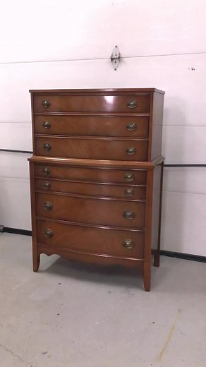 Complete Transformation with Wellington Fusion Mineral Paint! Witness the incredible before and after of this stunning makeover! Wellington’s rich and luxurious tones have revitalized this piece, giving it a whole new lease on life. #FusionMineralPaint #WellingtonMakeover #BeforeAndAfterMagic #CreativityUnleashed #RevampYourSpace #diydecorating | Fusion Mineral Paint