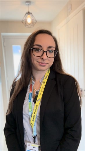 Clinical Marketing | Social Media Strategy | Content Creator on Instagram: "#ad Working in clinical research honestly felt like a dream come true. I still have to pinch myself that I get to do this — and that I get to grow my skills through the Advanced Clinical Project Management Training with CCRPS @clinicaltrialresearcher If you’re looking to deepen your involvement in research, or even considering a complete career change into clinical trials, CCRPS is the perfect place to start. Their role 