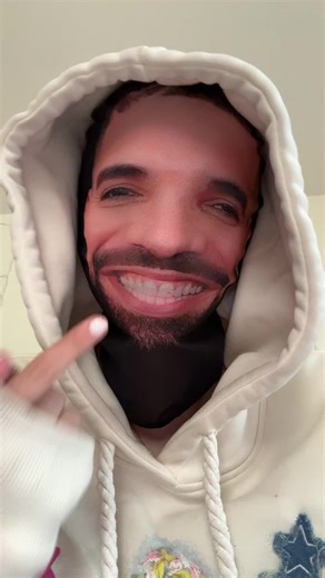 Drake's Unique Fashion: Wearing a Dress