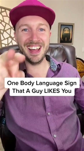 One Body Language Sign That A Guy LIKES You