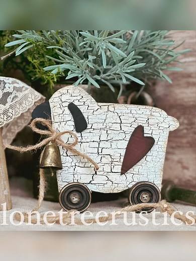 ♥️🐑 *Primitive Sheep DIY* 🐑 ♥️ Can you believe that his body is made of cardboard? Such a cute & easy project! Check out the short DIY video to see how I created this cuteness & be sure to check the comments ⬇️, as I have shared the hand drawn pattern so you can make one of your own! 🐑♥️ YAY!! Happy Crafting y’all! 🌳 #diy #easydiy #crafts #rustic #homedecor #crafting #craft #rusticdecor #hobbylobby #cardboardcrafts #cardboard #upcycle #primitive #primitivedecor #diyvideos #craftvideos #folka