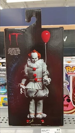 IT Neca Figure #it2017 #itmovie #neca #pennywise #pennywisetheclown ‪@Walmart‬